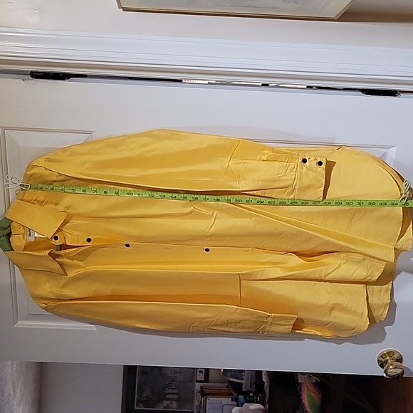 Neiman Marcus Exclusive Yellow Shirt - Picture 8 of 16